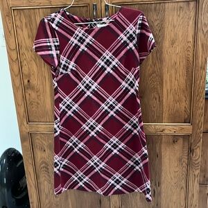 3/10 dresses and shirts! Well loved plain mini dress